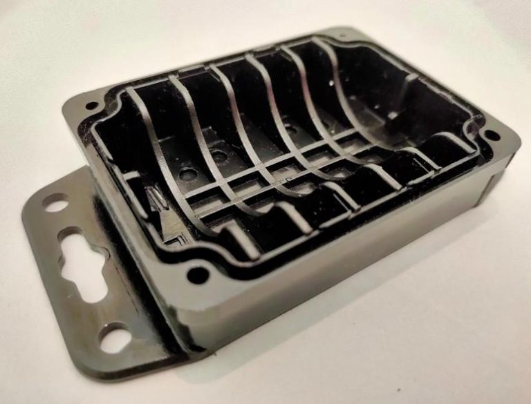 Mastering the art of plastic molding for large parts