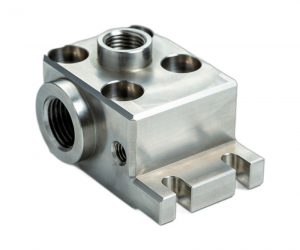 Which CNC Horizontal Machining Center Excels in Performance?